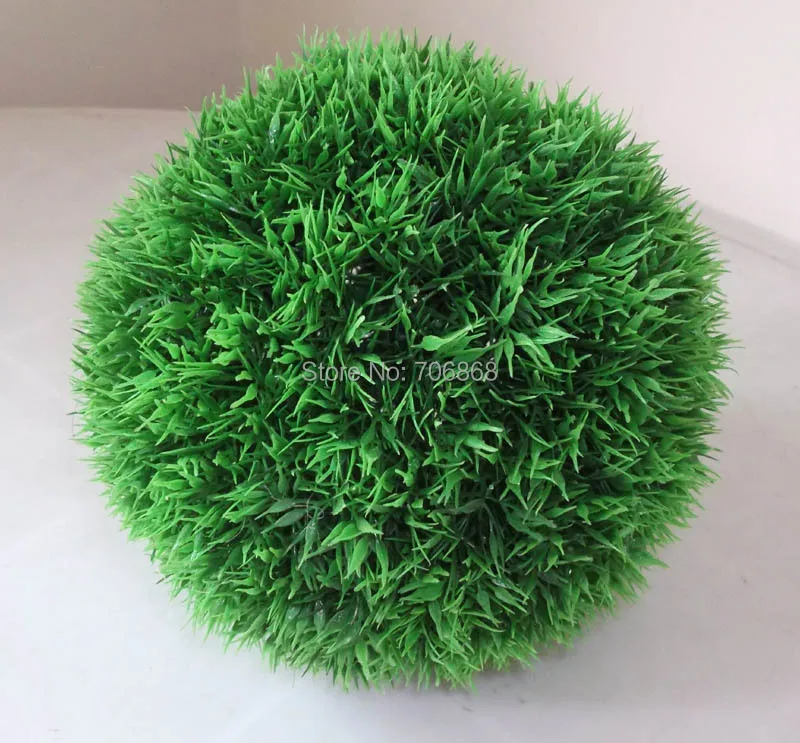 green grass ball II.jpg
