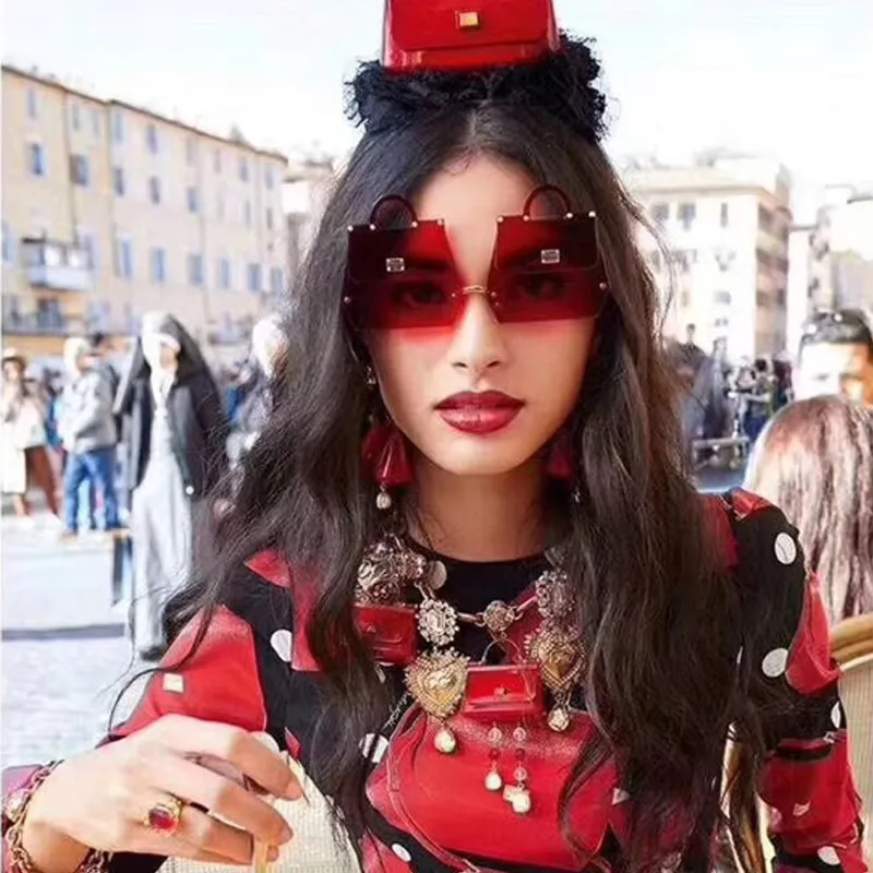 New Trend Handbag Sunglasses Women 2019 Luxury Brand Fashion Irregular Metal Frame Personality Red Clear Lens Sun Glasses UV400