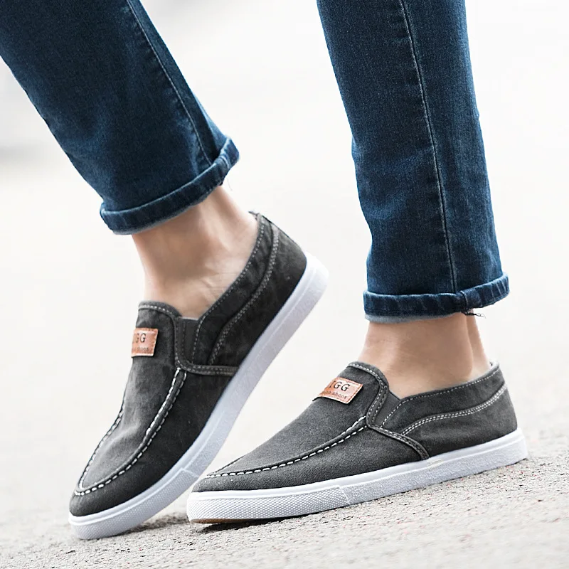 OUDINIAO Fashion Demin Breathable Mens Loafers Canvas Shoes Blue Black Designer Sneakers For Men Loafers Slip On Plimsolls