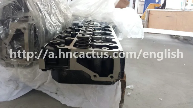 TD27 cylinder head assembly 003