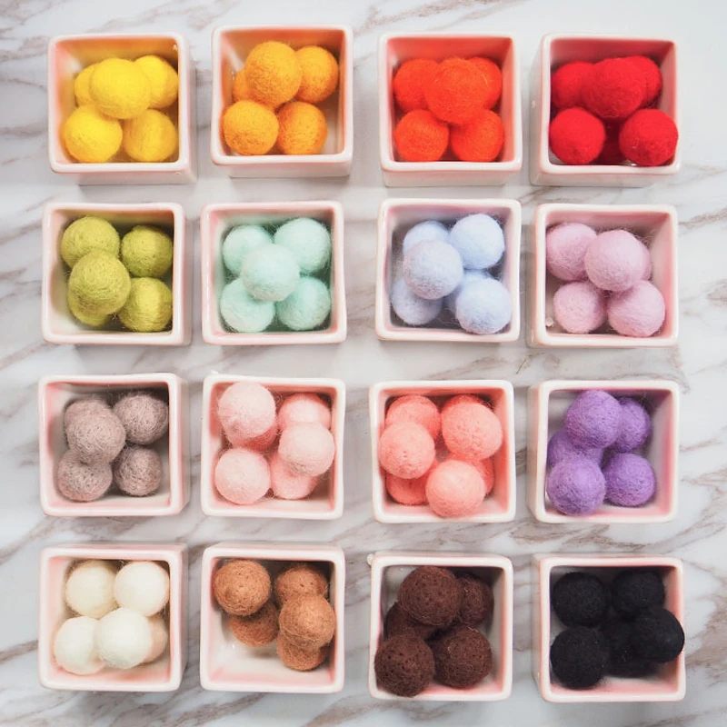Wool Felt Balls 10pcs/lot 2cm Round Mixed color 18 Colors