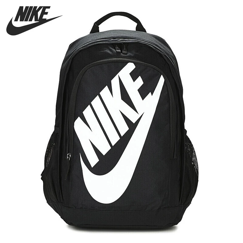 nike sports bag price