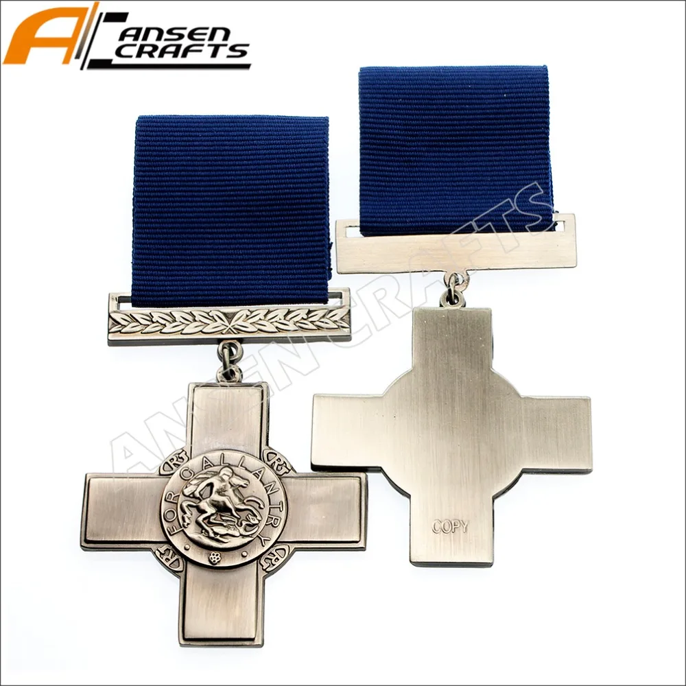 Британская военная медаль «Джордж кросс за галантность»