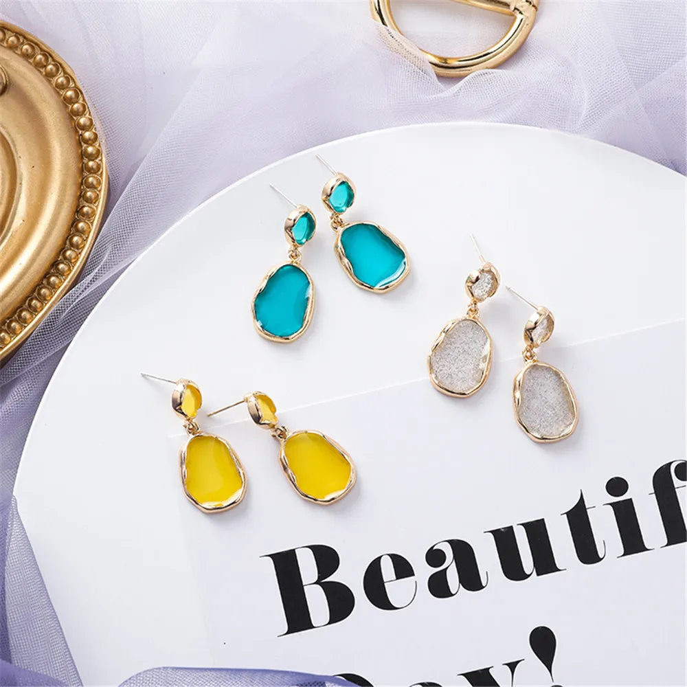 

Europe America Hyperbolic Geometric Irregular Acrylic Solid Simple Woman Girls Dangle Drop Earrings Fashion Jewelry-MSE