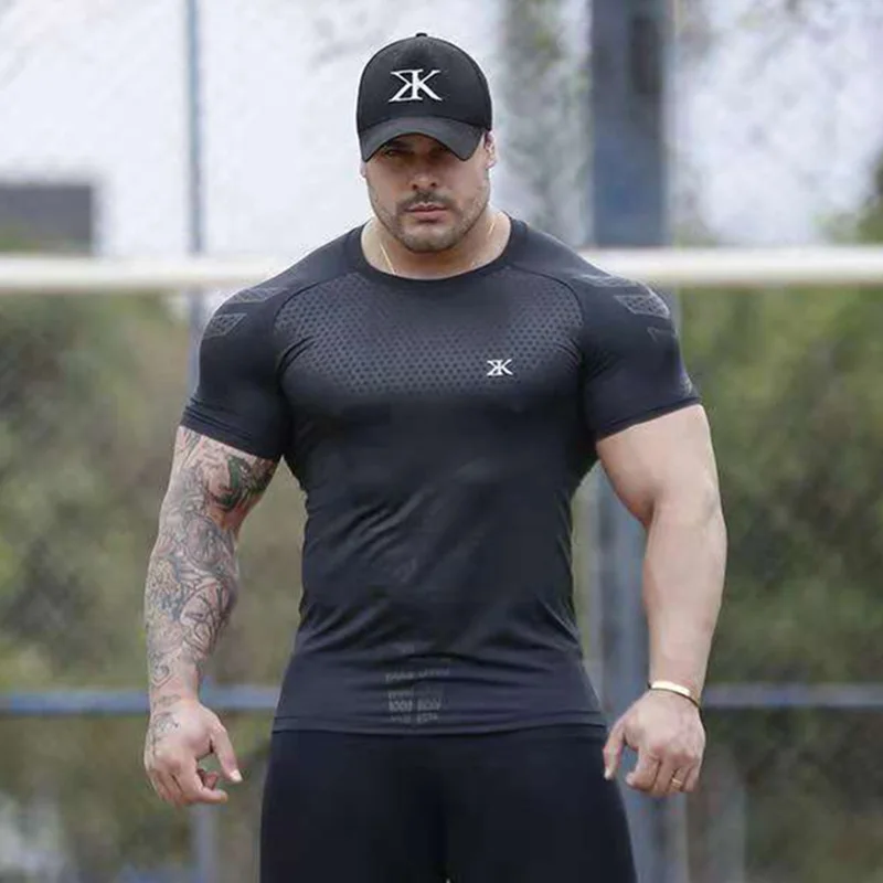 2019 New Men Gyms Fitness Compression t shirt Skinny Elasticity Bodybuilding Workout shirts male black tees 5
