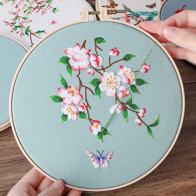 Billig 3D DIY Farbe Blumen Band Stickerei mit Hoop für Anfänger Hand Kits Kreuz Stich Serie Kunst Handwerk Nähen Geschenke Dekor