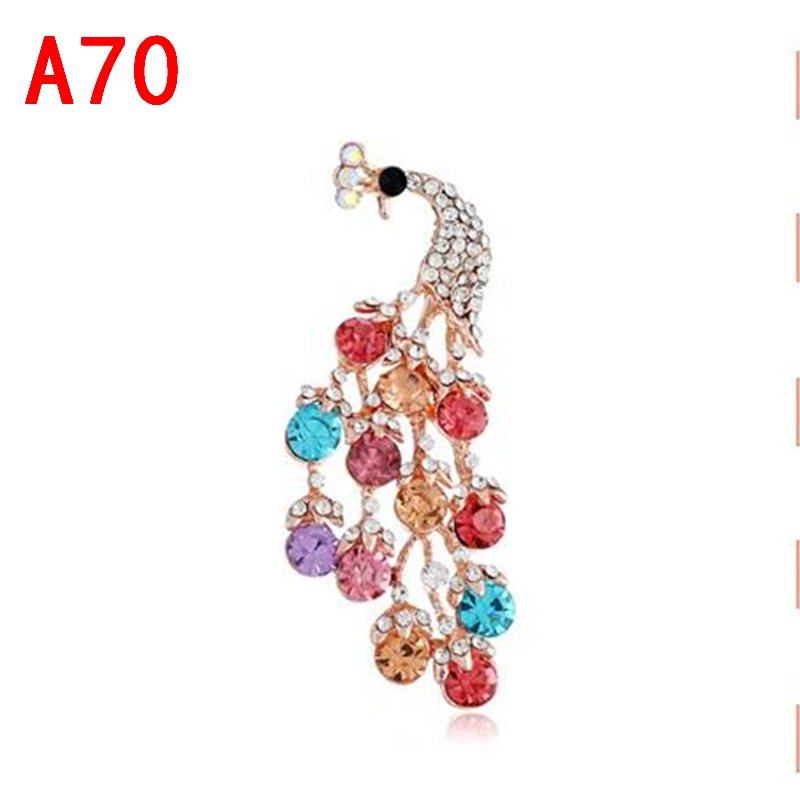 

2019 New creative badge, high qualityBeautiful peacockBadge Free shipping Christmas gift