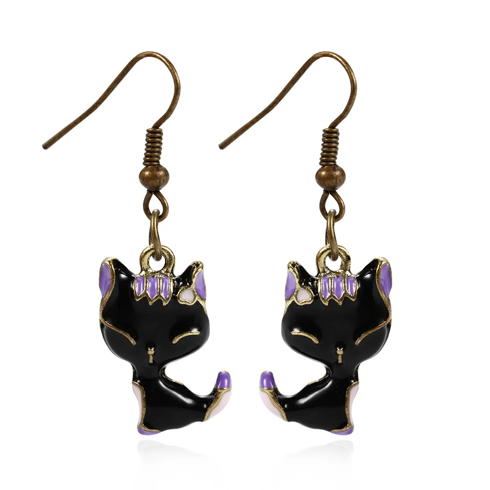 

European and American fashion simple retro paint black smiling Cat Earrings personality fashion girl Earrings earhooks