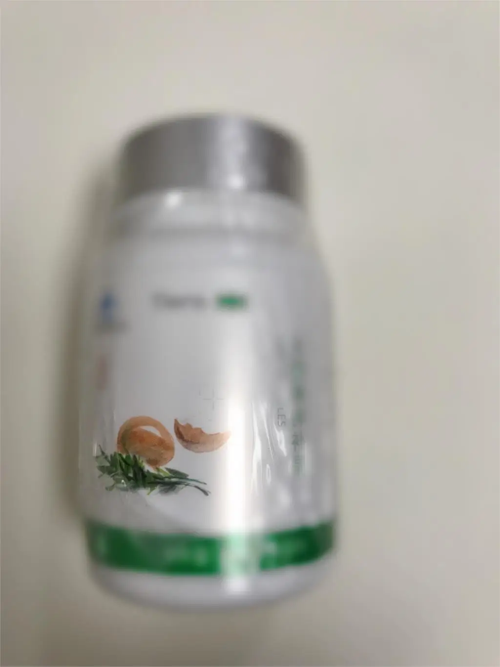 

New package 5 bottles Tien Zinc Produced in 2018