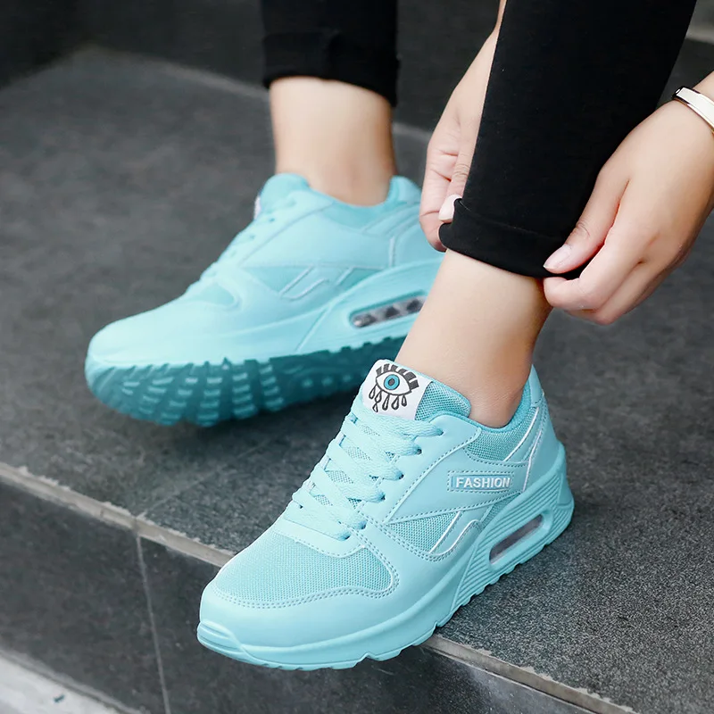 4343152776_695998931