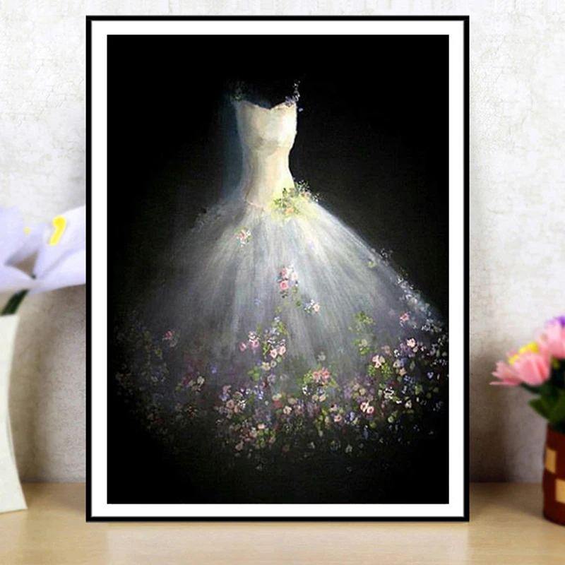 

Youran 5D Diy Full Round Diamond Painting Abstract Mosaic Cross stitch Wedding Dress Diamond Embroidery Decoration Wedding Gift