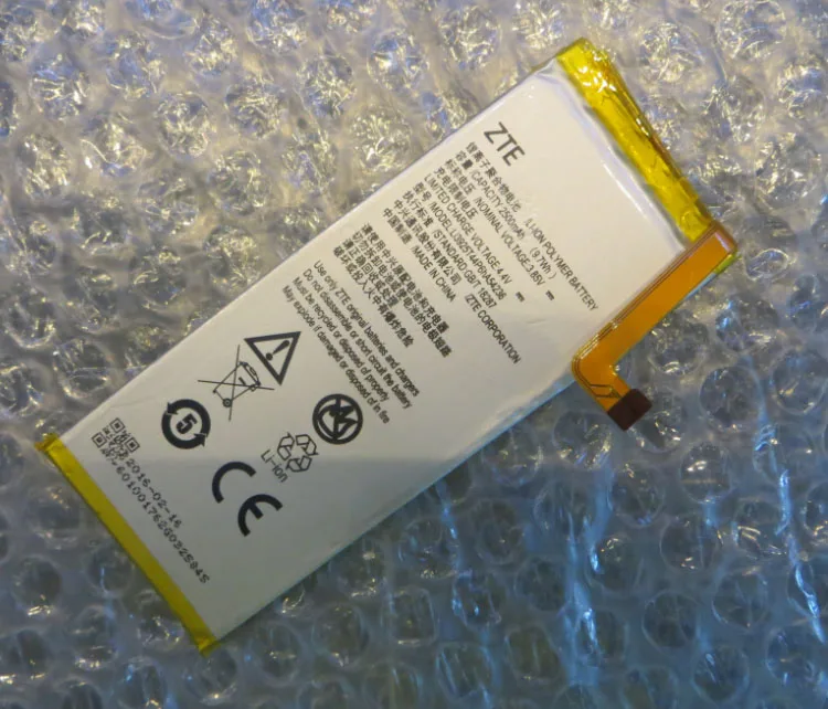 

3.8V batteries Rechargeable Li-ion Li-polymer Built-in lithium polymer battery for Li3925T44P6HA54236 ZTE Blade S7 2500mah
