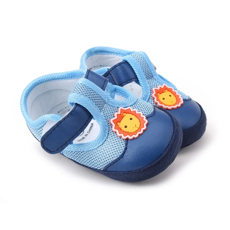 Обувь для новорожденных первые ходунки мягкая подошва противоскользящая детская парусиновая обувь для малышей Классические спортивные