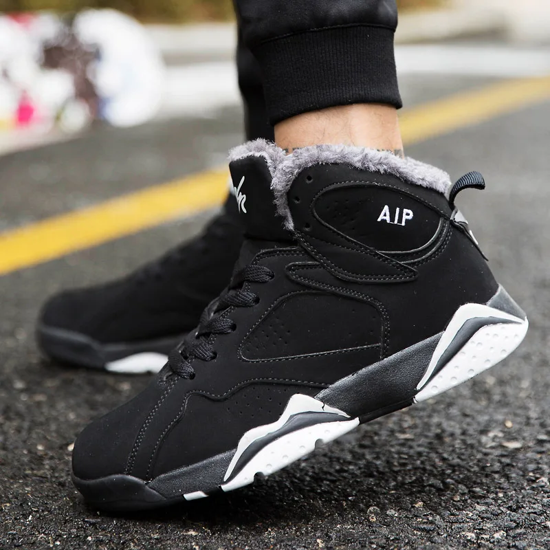 

New Winter Warm Basketball Shoes for Men Plush High Sports Basketball Sneakers Couple Boots Jordan tenis de basquete masculino