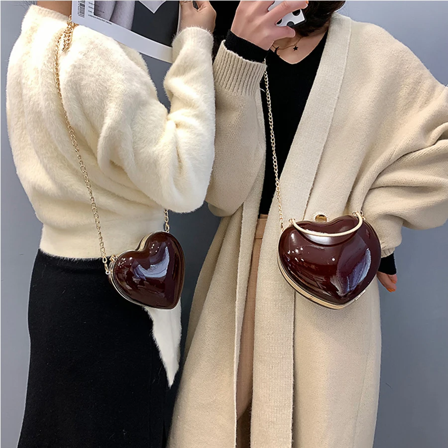 

2019 Luxury Patent Leather Heart Shape Chain Crossbody Bag Top Handle Women bag Mini Casual Messenger Bag Party Purse Handbag