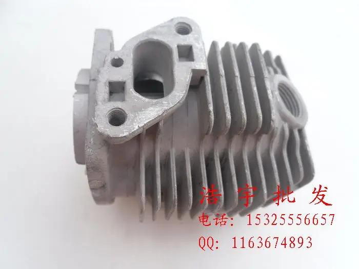 

Cylinder head small gasoline sprayer for lawn mower TU26 767 fitting the cylinder