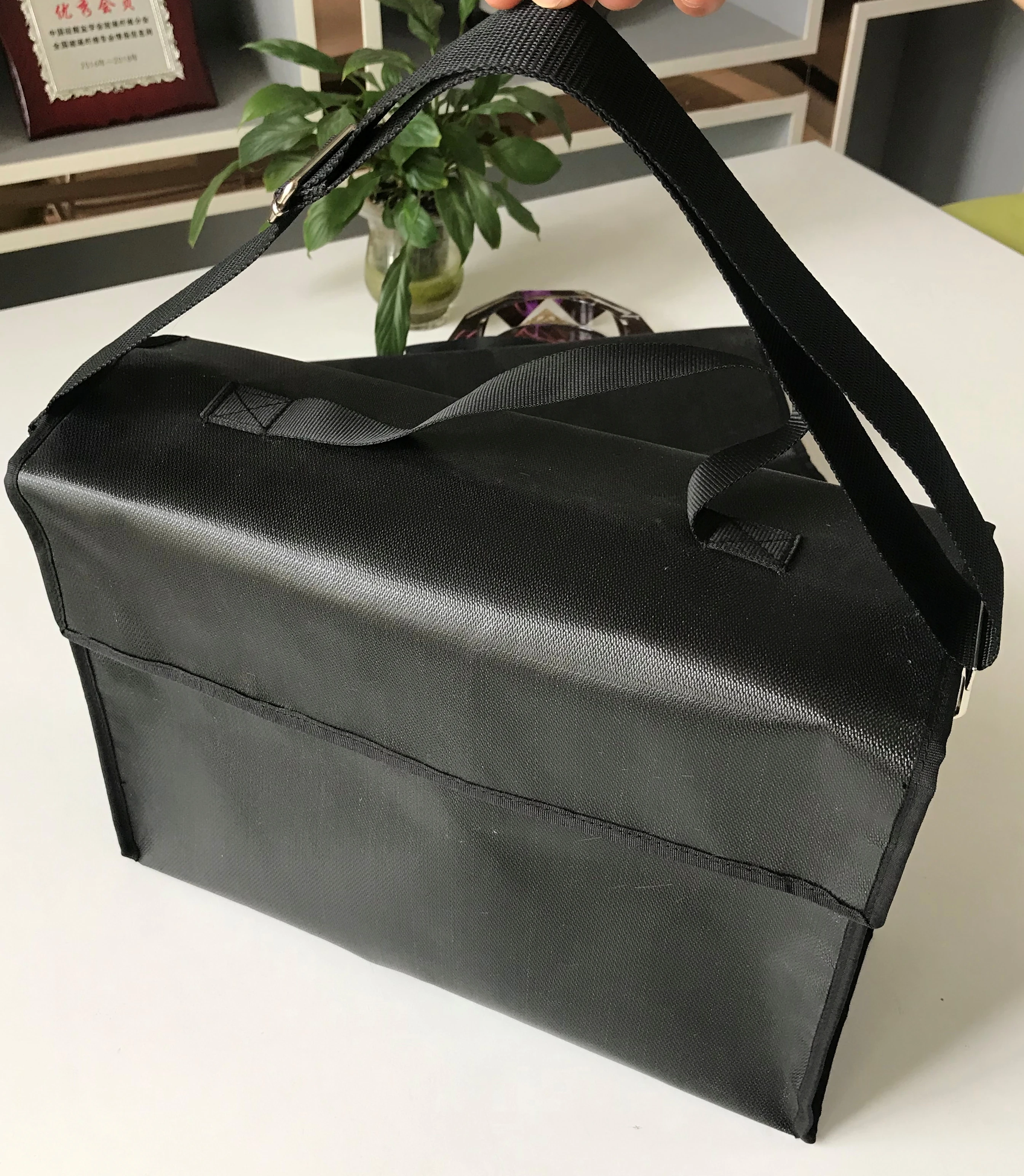 Bolsa de documentos ignífuga de fibra de vidrio (15 "x 13" x "pulgadas), bolsa grande resistente al fuego y al agua, bolsa de seguridad a prueba fuego dinero|Bolsas para