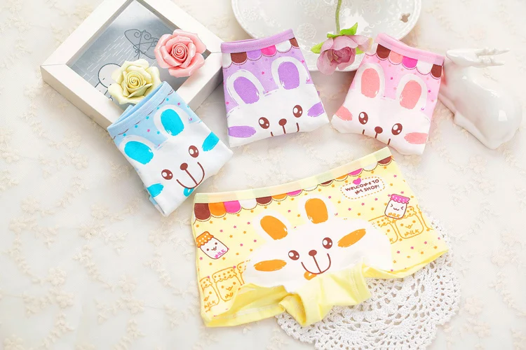 Boxer Underwear 4pcs/lot Girl's Cartoon Rabbit Underwear Kids Cotton Cloth Render The Girls