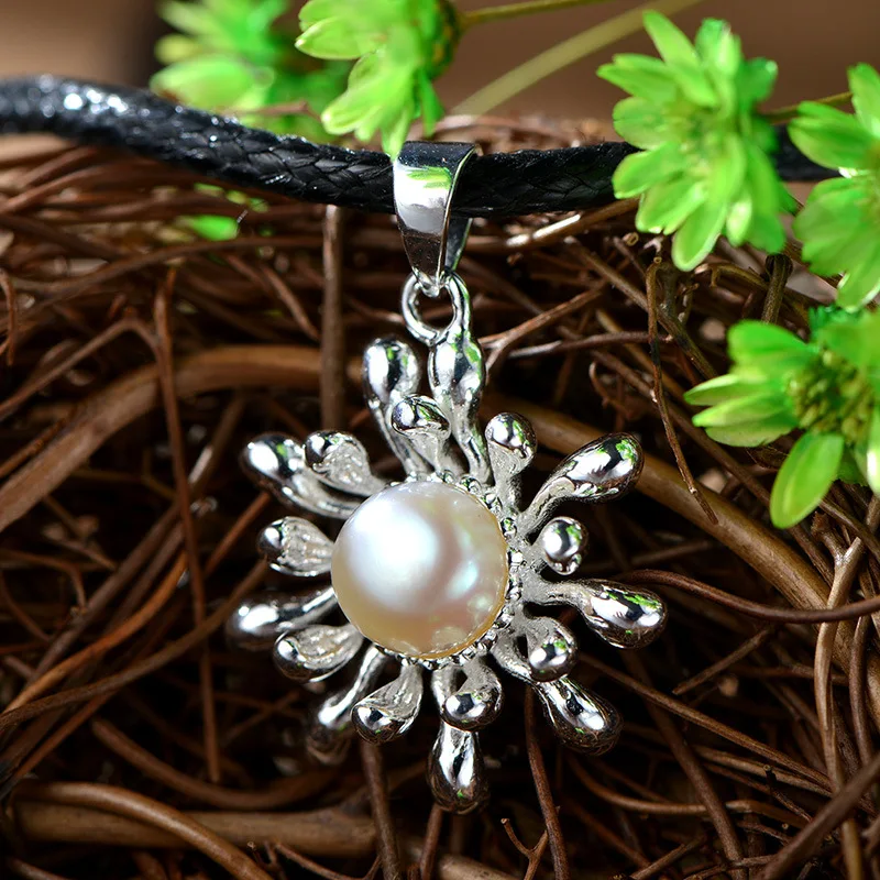 

925 sterling silver creative ethnic style sun flower pendant