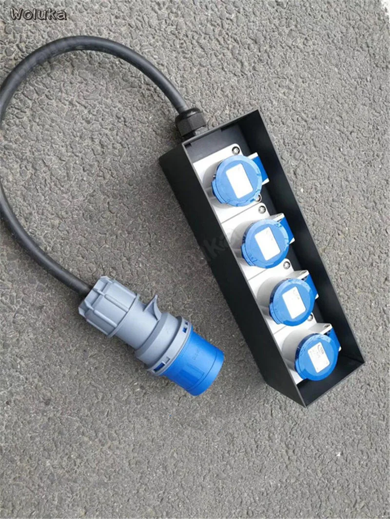 

Photo Splitter box 1 points 4 Line box 32a turn 16a3 core Power Box Spotlight Dysprosium Lamp 1 Drag 4 board CD15 T02C