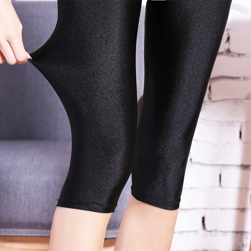 Dame schmal geschnittene dünne Spitze kurze Leggings große Größe Mujer glänzende Hose Pants Women Clothing cb5feb1b7314637725a2e7: Black|lace black