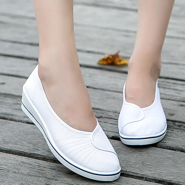 shoes for nurses female