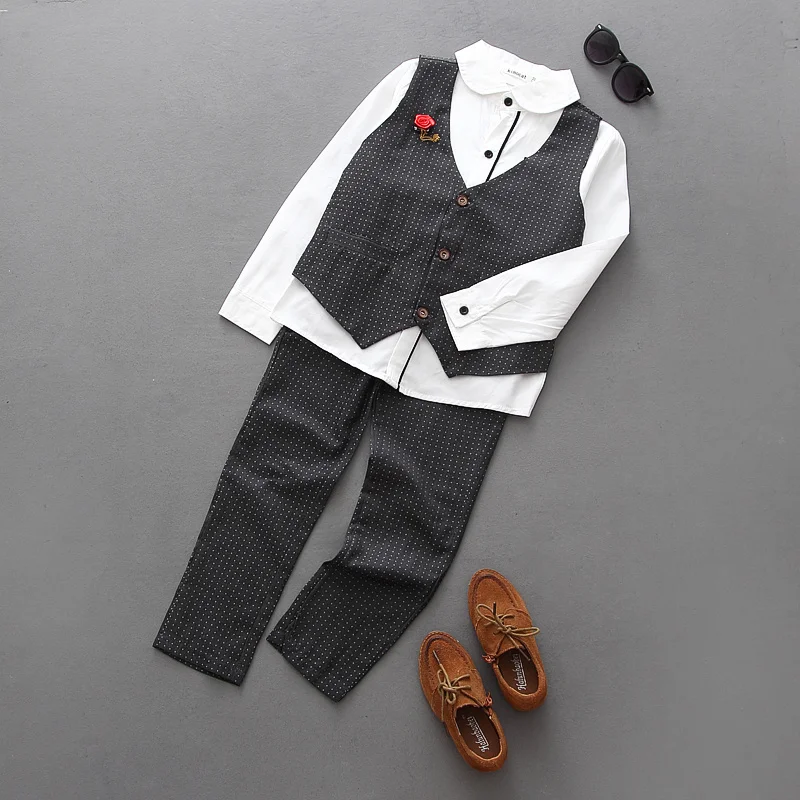 

free shipping 2017 new boy 3 piece suit autumn style vest+ shirt +pants clothes set baby boy clothes high quality gentleman suit