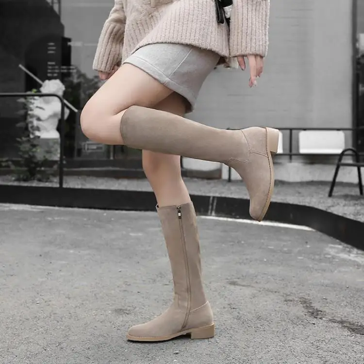 

Winter Flat Boots Women's Autumn High Boots In The Flat With Khaki But The Knees In The Long Section High Boots Leather Tide
