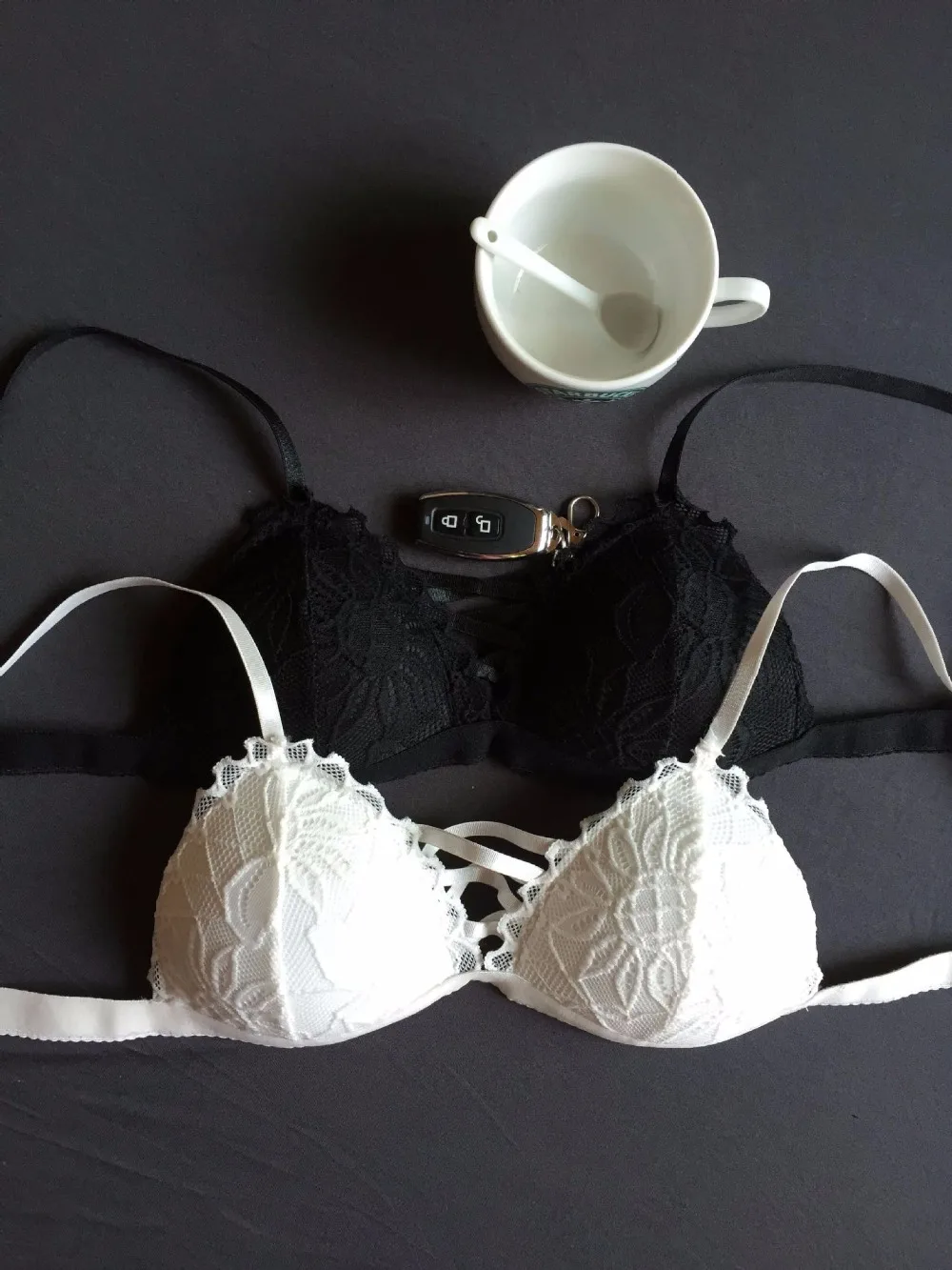 3272152533_1037964823