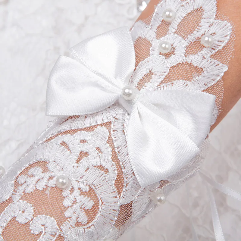 

White or Ivory Wedding Short Gloves Fingerless Bridal Gloves for Women Ivory Lace Gloves Wedding Accessories