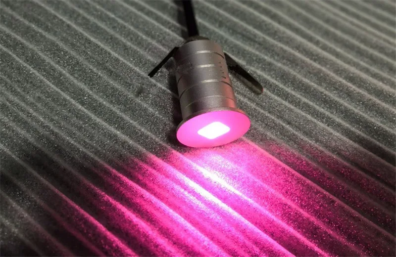Lâmpada de Parede Luz do Assoalho ao ar Livre Foco Exterior Faretti Calpestabili Canto Luz Led Solar Suelo Passo 12 v 17 Lâmpadas solares