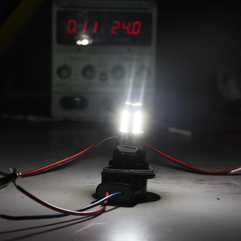 T20 7440 7443 light 10