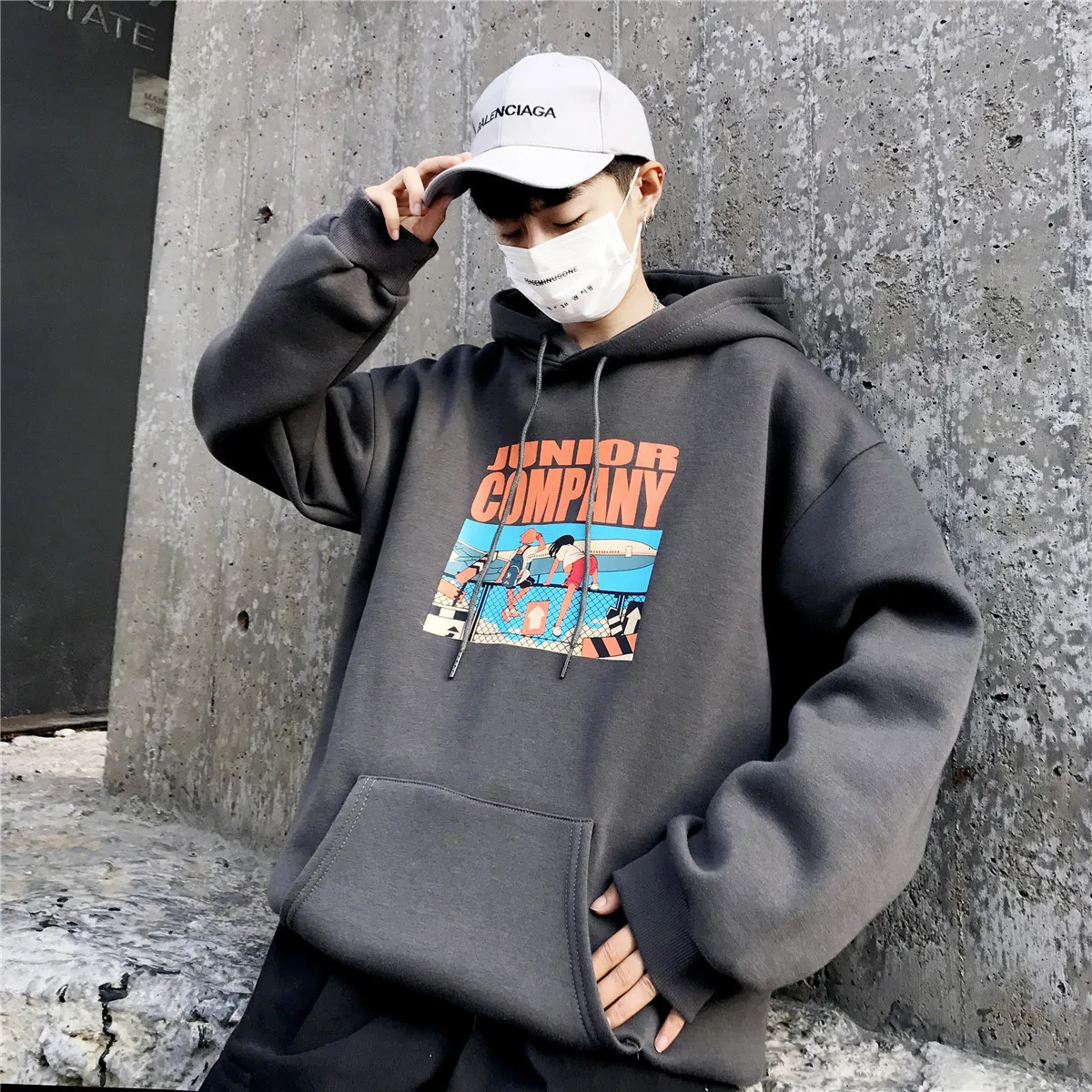 

2018 Autumn Winter Men's Fashion Cartoon Letter Printing Pattern Even Cap Pullovers Loose Solid Color Hoodies Sweatshirts M-2XL
