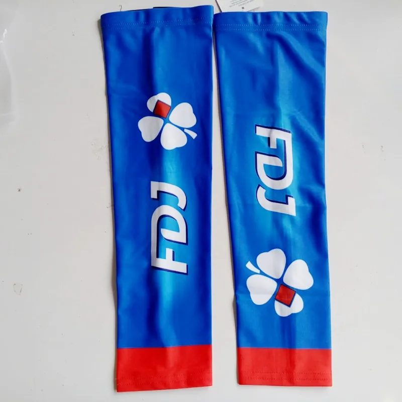 

pro team FDJ cycle armsleeves cycling armwarmers! cycling armsleeves quick-dry cycling Sleeve Arm Sunscreen Protector Cuff