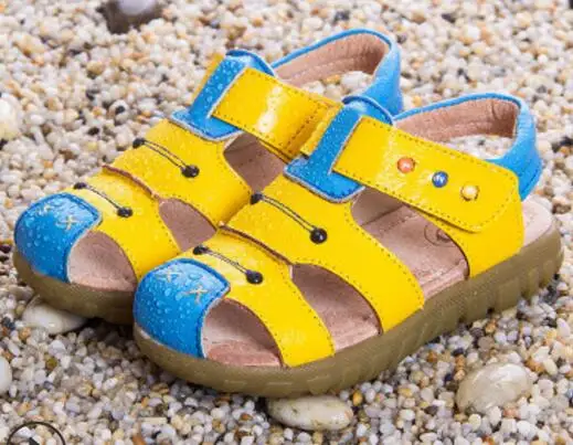Летние пляжные сандалии из натуральной кожи с рисунком для маленьких мальчиков, желтые и коричневые школьные сандалии для мальчиков 1, 2, 3, 5, 7, 9, 11 лет, новинка - Цвет: yellow