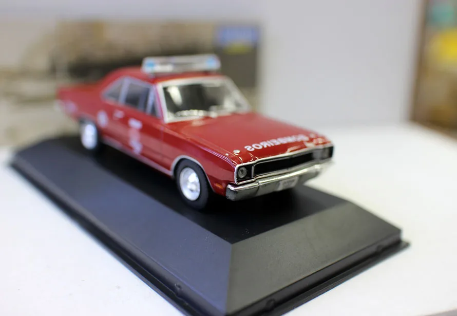 Оригинальная фабрика 1:43 DODGE DART Игрушечная машина из сплава игрушки для детей литой модельный автомобиль подарок на день рождения