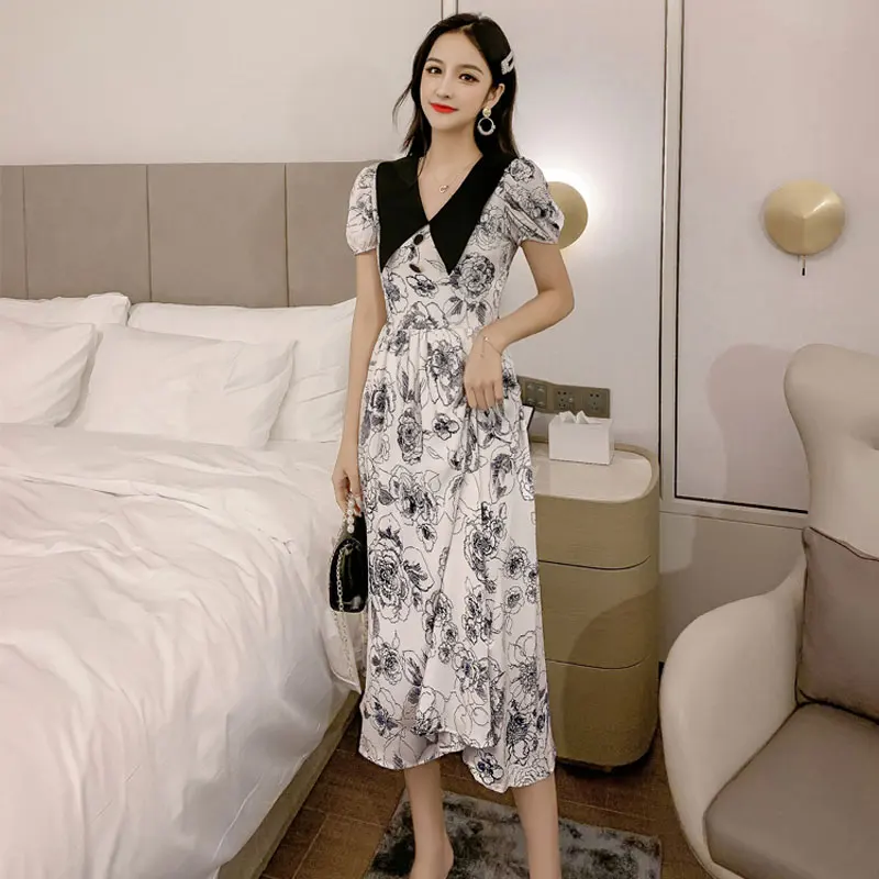

Korea 2019 Summer New Women's Clothes Doll Collar Floral Dress French Vintage Flower Pattern Short Sleeve Waist Woman Midi Dress