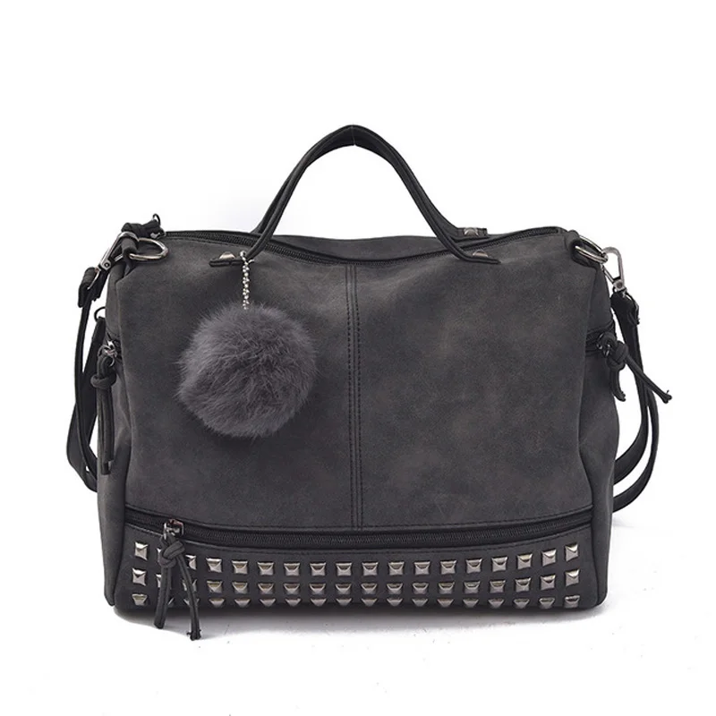 Большая вместительная сумка известного бренда с заклепками, модная женская сумка с кисточками, Основная сумка на плечо из искусственной кожи, женская большая Повседневная Сумка-тоут - Цвет: Black