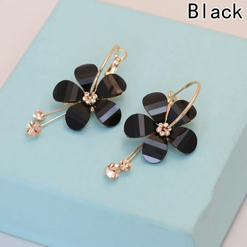 

Flowers Small Fresh Stud Earrings Elegant Female Elegant Earrings Korean Earrings Exaggerated Ear Clip Jewelry