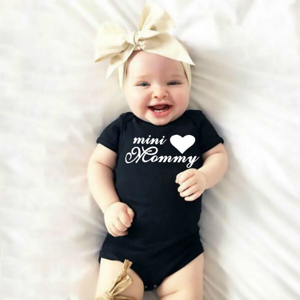 Боди для новорожденных девочек с надписью «Mini Mommy», комбинезон для маленьких девочек, милое боди для маленьких девочек, цельнокроеные