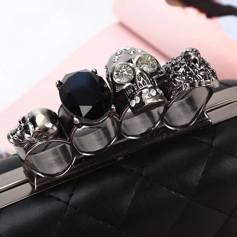 ANOVISHANA New Arrival Skull Purse Knuckle Ring Handbags Women Skull Clutch Evening Bag Shoulder Chain Cluthes Bolsas Femininas ANOVISHANA New Arrival Skull Purse Knuckle Ring Handbags Women Skull Clutch Evening Bag Shoulder Chain Cluthes Bolsas Femininas