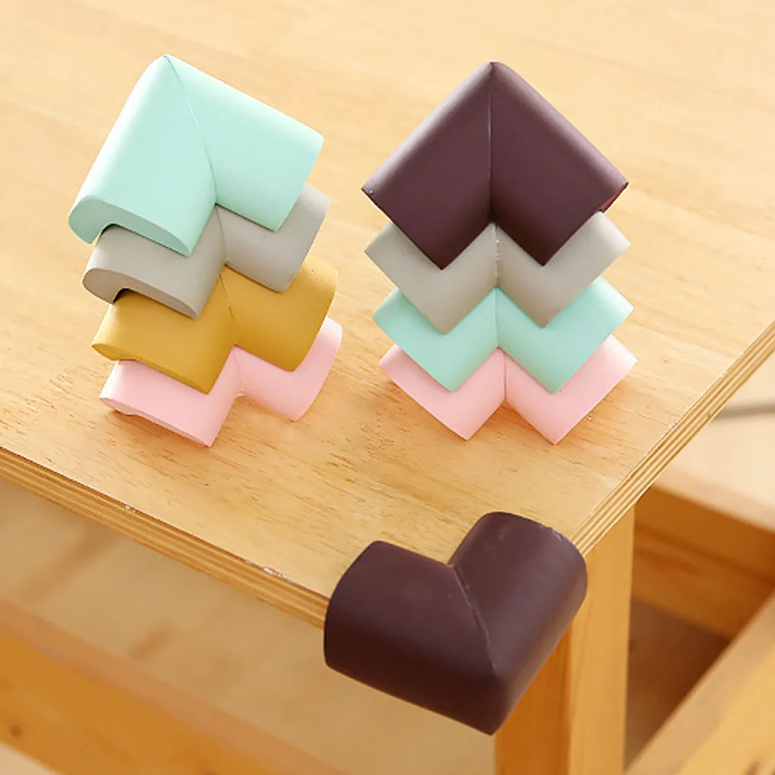 

Children Protection Corner Soft Table Children Safety Corner Baby Safety Edge Guards Color random 5Pcs/lot
