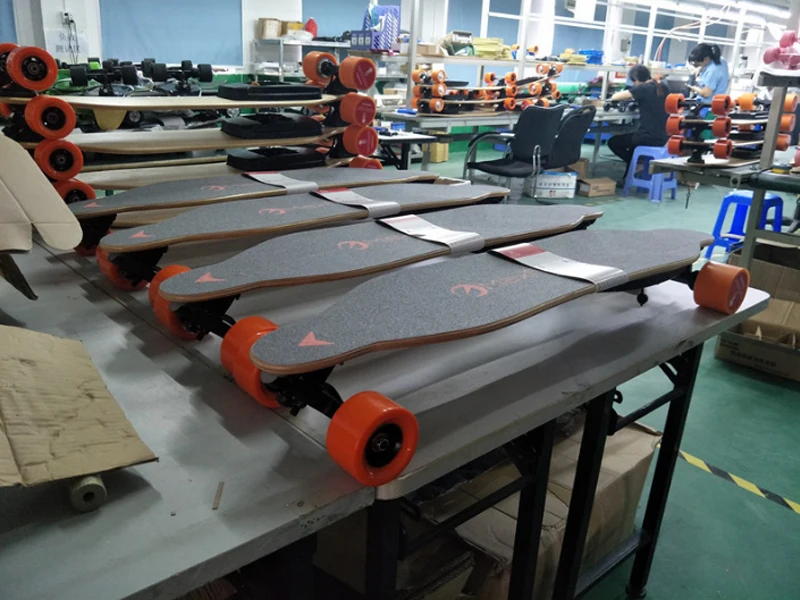 Clearance 4 wheels electric skateboard Single or double drive electric scooter Ultralight portable electric scooter Remote hoverboard 16 Clearance 4 wheels electric skateboard Single or double drive electric scooter Ultralight portable electric scooter Remote hoverboard 16