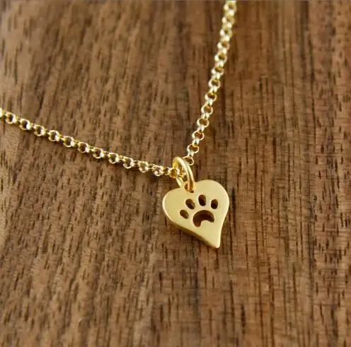 

Hollow love dog Claw Pendant Necklace Fashion heart shape clavicle for Women lady Female Chain Collar Collier Femme jewelry