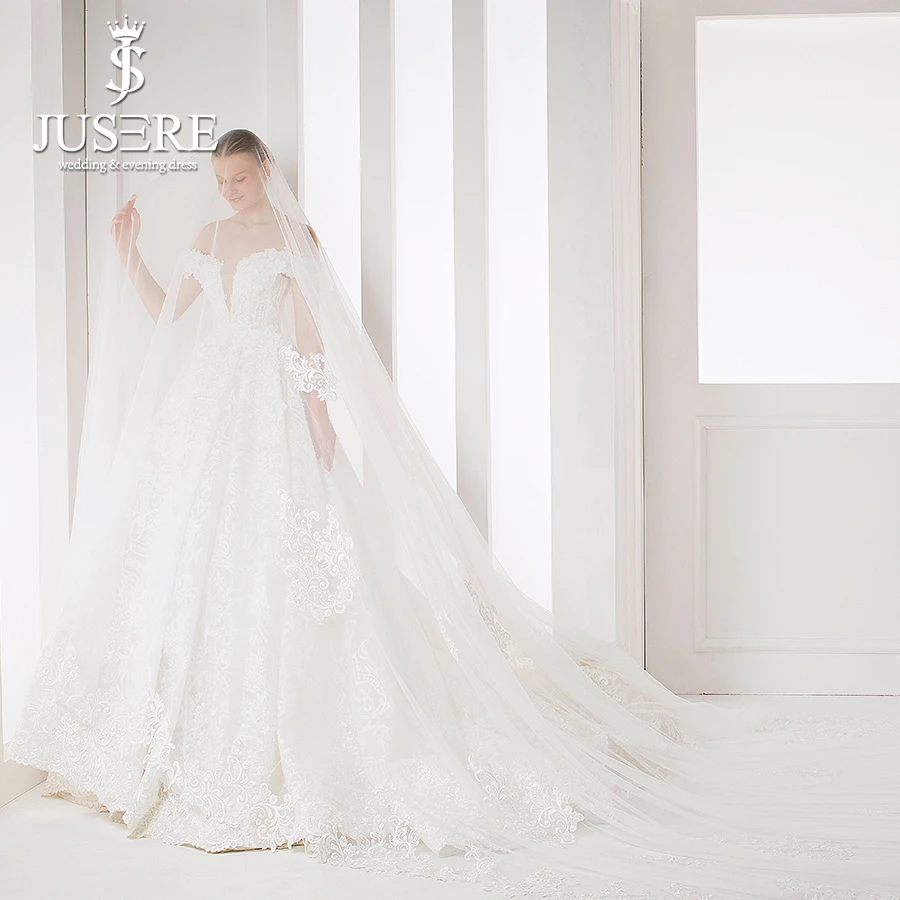 

Newest 2019 Luxury Boat Neck Wedding Dresses Real Photo Lace Fashion High-end Vintage Bridal Gown