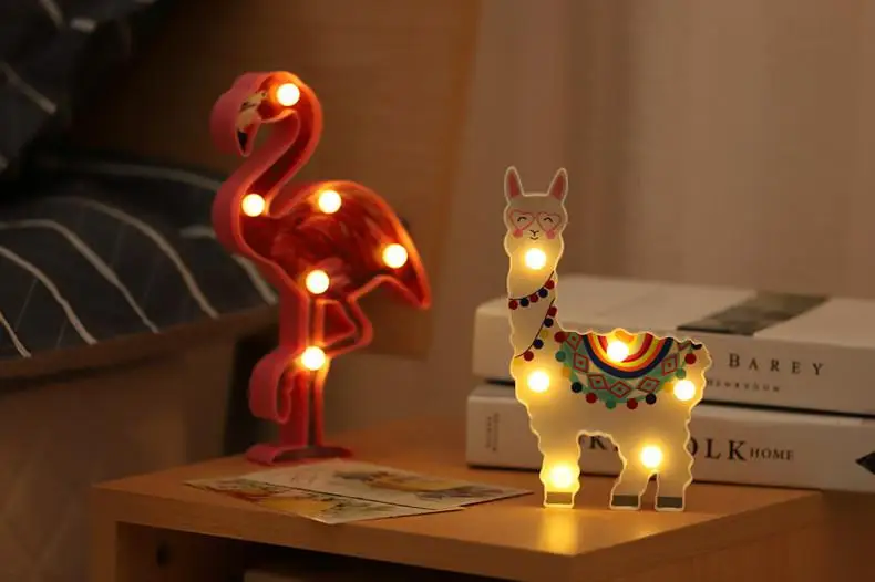 

6 LEDs Alpaca Night Light Hanging Desktop Decor Battery Powered Cute Flamingo Light Bedside Path Alpaca Decorative Night Lamp