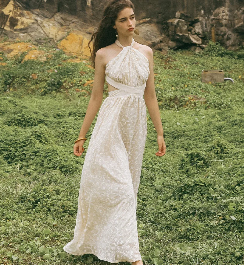 Vrouwen Zomer Bohemian Chiffon Maxi Jurk Dames Elegante Sexy Halter Backless Beach Casual Luxe Borduurwerk Vakantie Lange Jurk Vrouwen Zomer Bohemian Chiffon Maxi Jurk Dames Elegante Sexy Halter Backless Beach Casual Luxe Borduurwerk Vakantie Lange Jurk