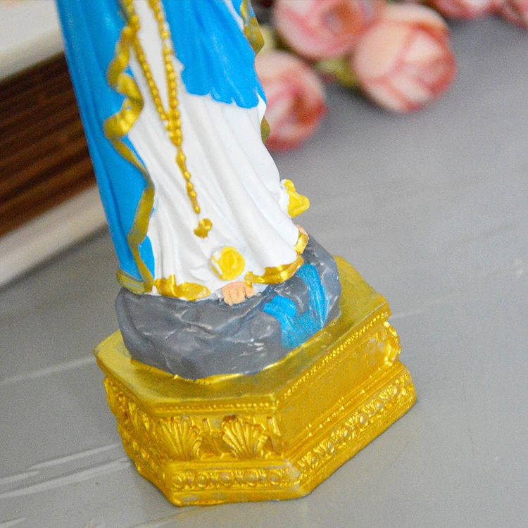 Статуэтка богини католическая окрашенная из смолы около 14 см|statue catholic|statues