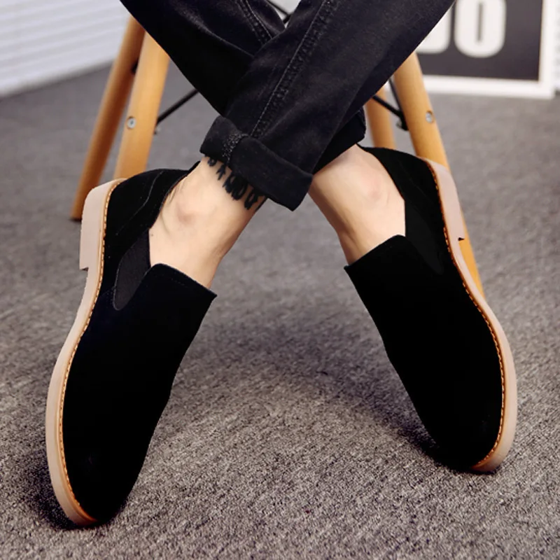 Мужские ботинки «Челси» без шнуровки с круглым носком; Низкие ботинки в байкерском стиле в винтажном стиле; модная обувь в британском стиле