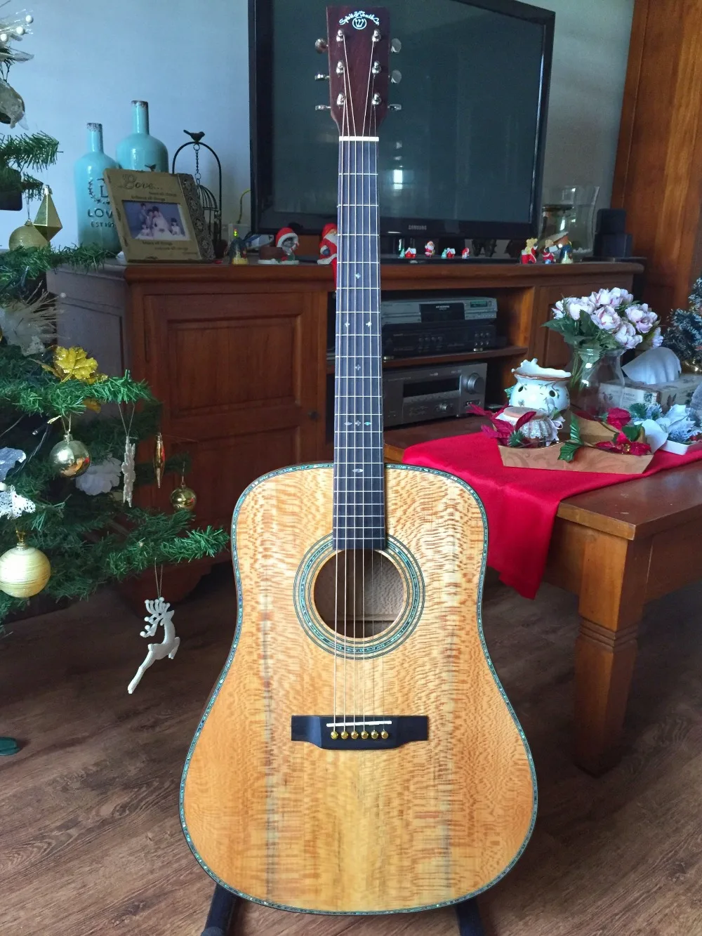 

free shipping AAAA handmade all Solid guitar dreadnought body guitar imported wood soundhole EQ D acoustic electric guitar